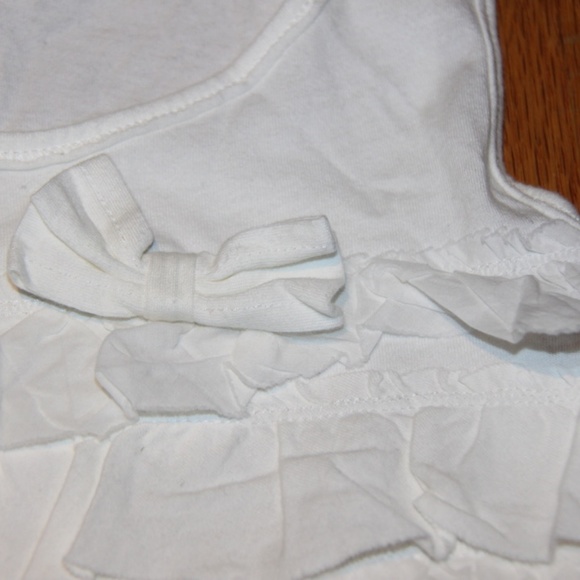 GAP Kids Ruffle Tank - Picture 2 of 5